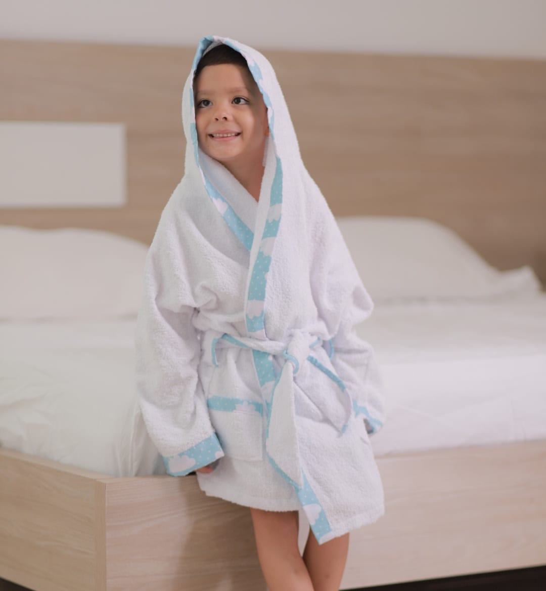 Salidera de baño blanca en tela toalla