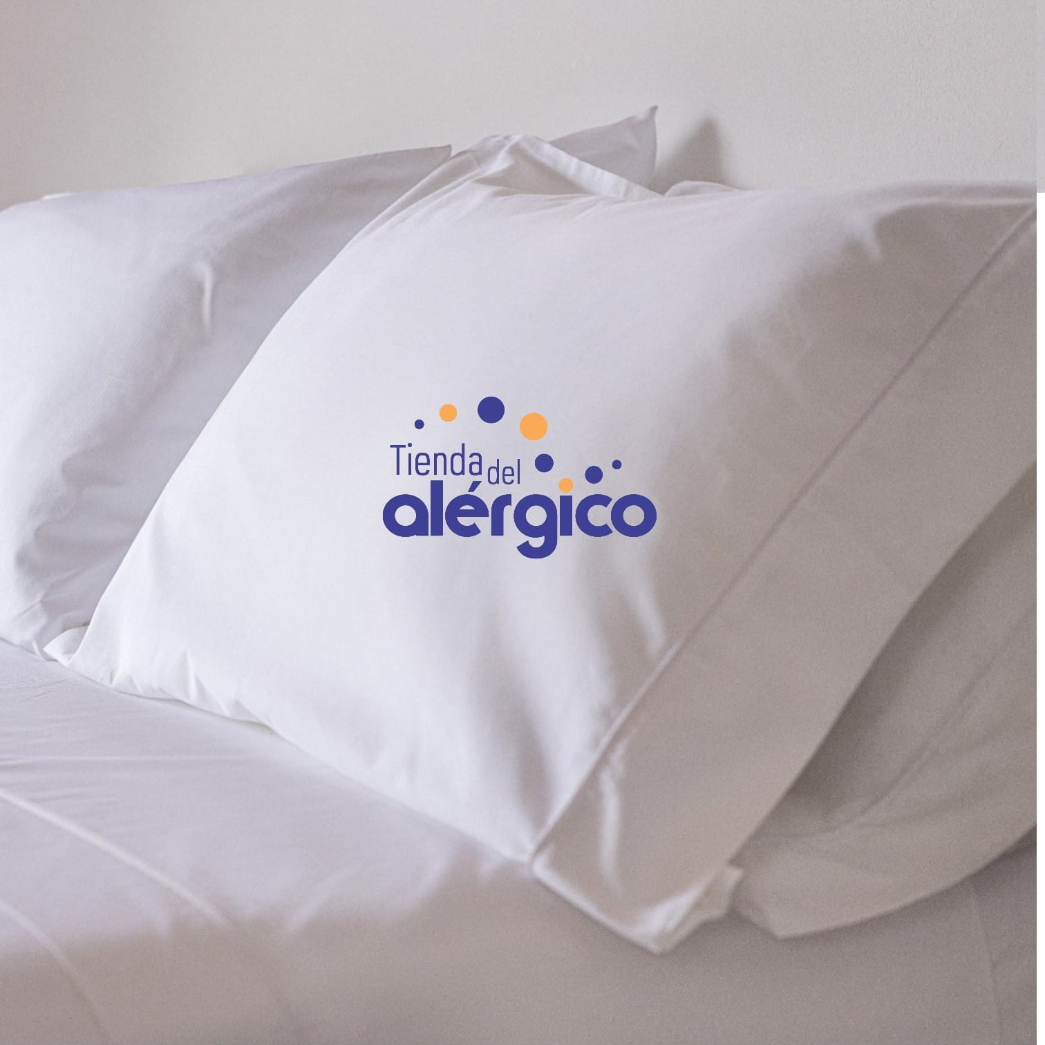 FUNDA BLANCA CON EMBONE